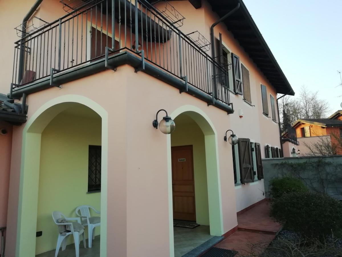 B&B La Casa Dei Frutti Di Bosco Garlasco Exterior photo