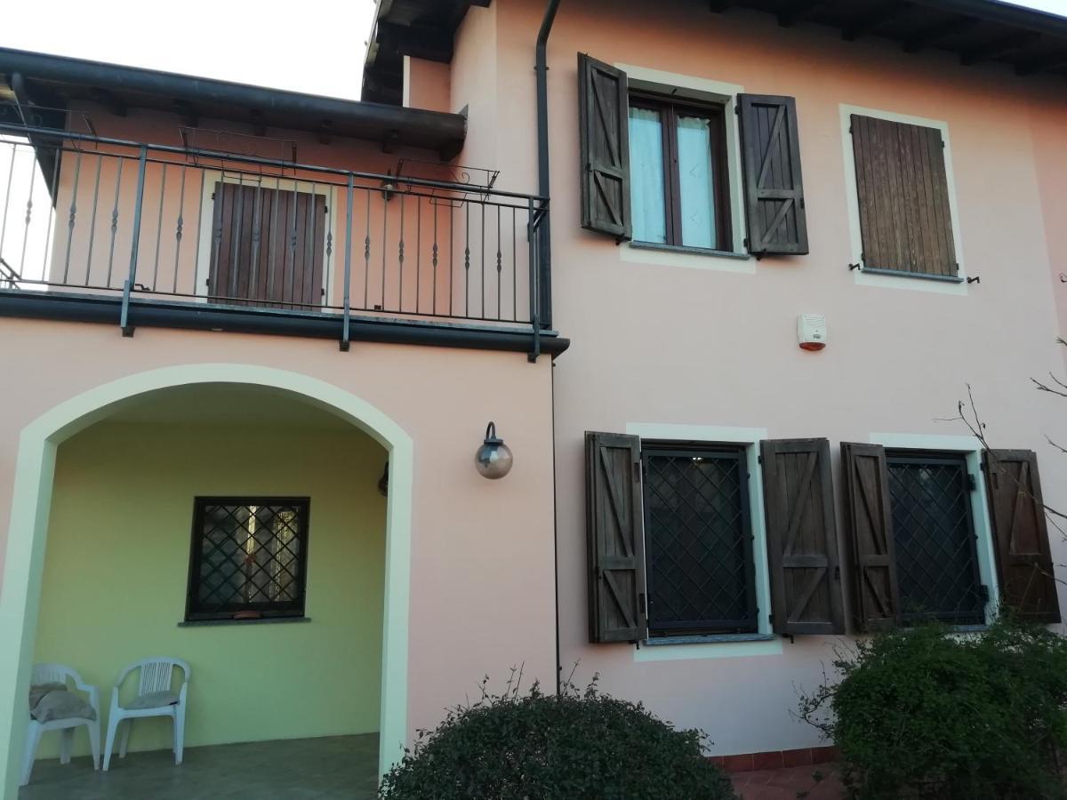 B&B La Casa Dei Frutti Di Bosco Garlasco Exterior photo